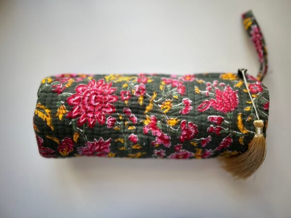 ESTUCHE MACARENA