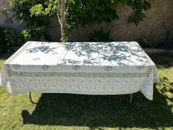 MANTEL ROSAS