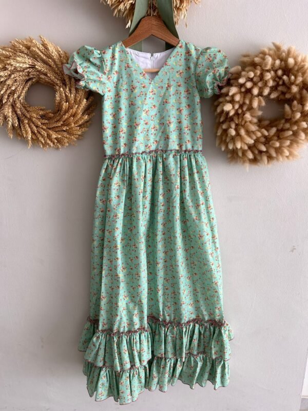 TRAJE DE FLAMENCA FLORES VERDE AGUA