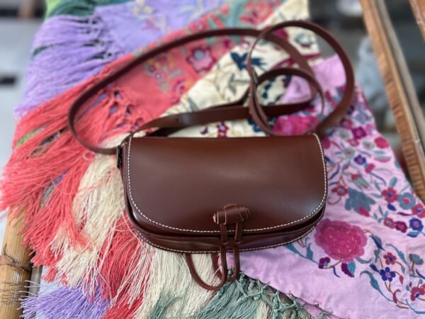 BOLSO DE CINTURON CHOCOLATE