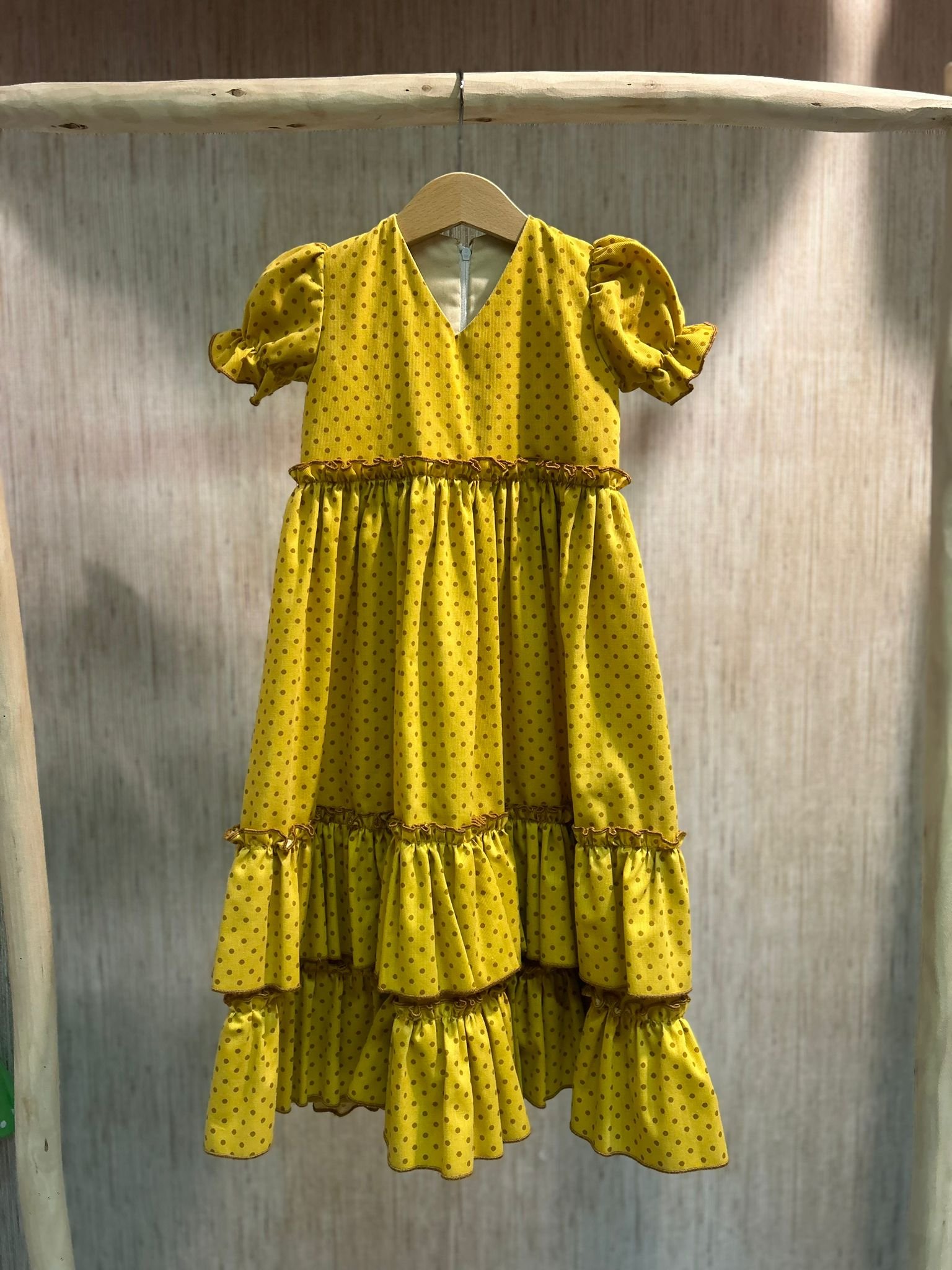 TRAE AMARILLO NIÑA 2-3