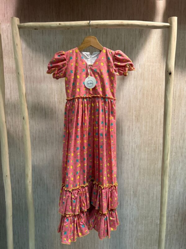 TRAJE FLAMENCA FLORES REMALLADO AMARILLO