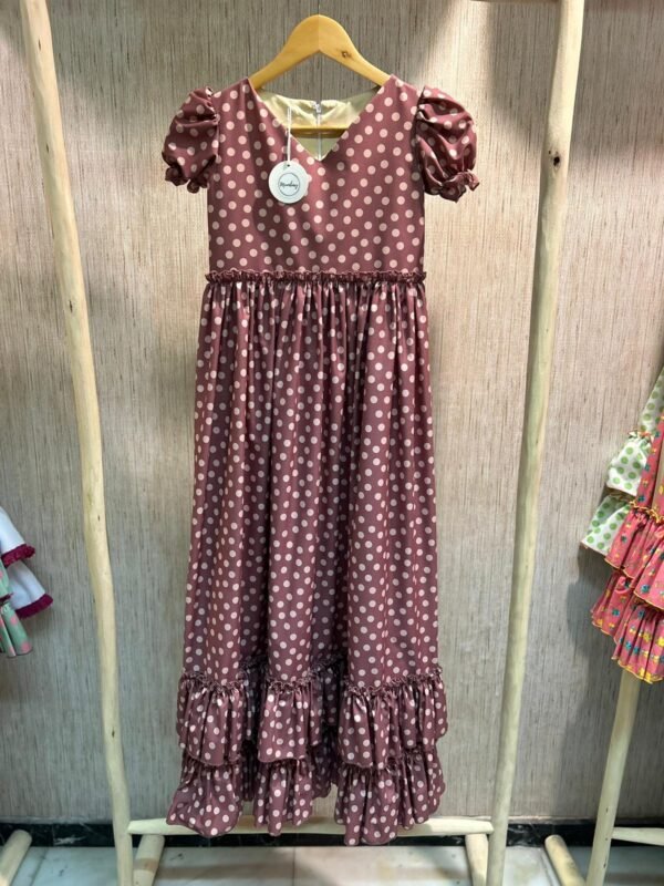 TRAJE ROSA EMPOLVADO