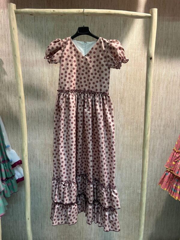 TRAJE DE FLAMENCA ROSA EMPOLVADO