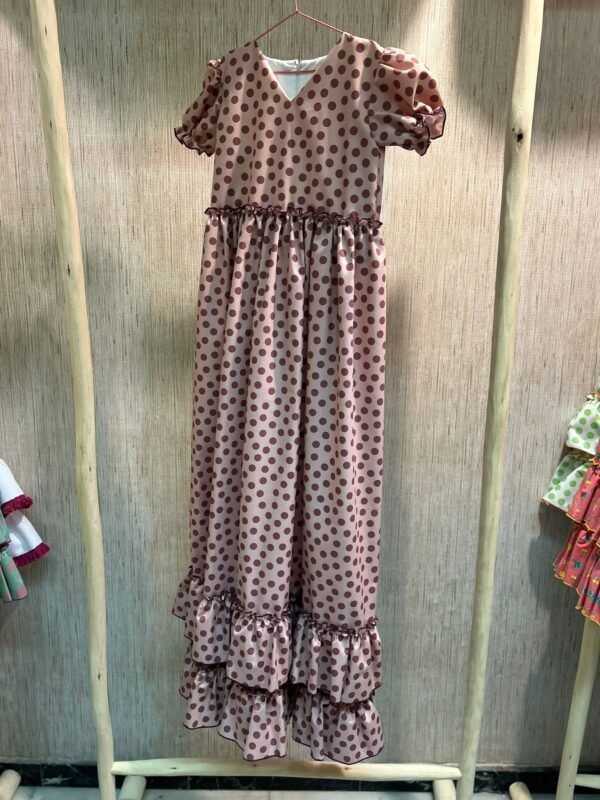 TRAJE ROSA EMPOLVADO LUNAR