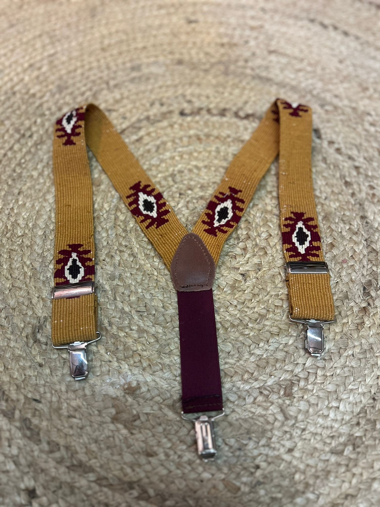 tirante naif ocre niño